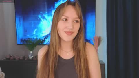 evegreenlee online show from June 5, 2026, 7:14 am