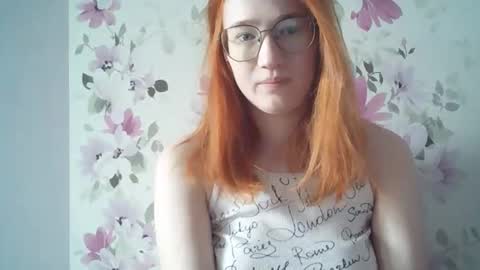 Snapshot of eveliina_shy chatting on April 3, 2026, 7:50 am Evelina online show from April 3, 2026, 7:50 am