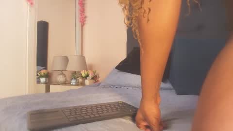 DAYANITA online show from June 20, 2026, 7:27 pm