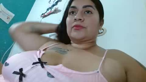 Snapshot of evelyn_stormm chatting on October 15, 2025, 1:28 am evelyn stormm online show from October 15, 2025, 1:28 am