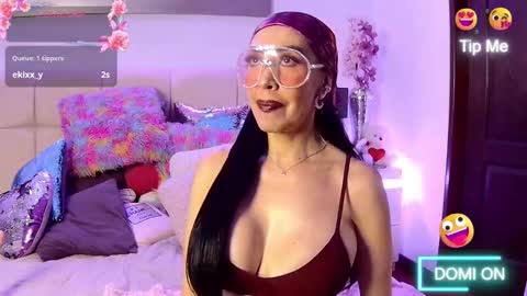 EvelynaGrey online show from November 25, 2025, 11:43 am