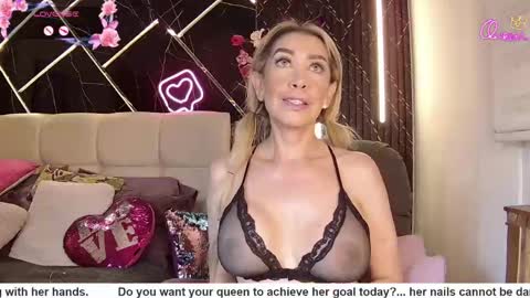 EvelynaGrey online show from May 16, 2026, 1:02 am