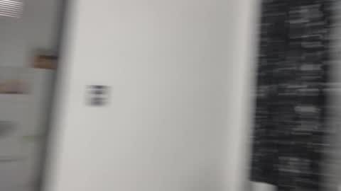 Snapshot of evemilk chatting on October 1, 2025, 9:54 pm evelin 3 online show from October 1, 2025, 9:54 pm