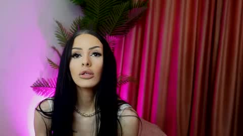 EvePosh online show from April 21, 2026, 6:20 am