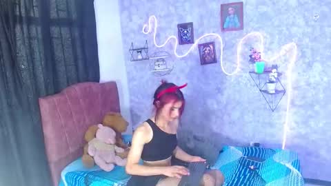 everlin__hot_ online show from January 31, 2026, 7:11 pm