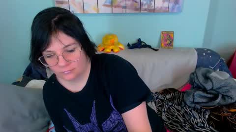 Everly online show from February 10, 2026, 3:05 pm