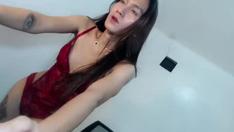 Snapshot of eves_candy chatting on January 18, 2025, 7:17 am Chloe mae online show from January 18, 2025, 7:17 am