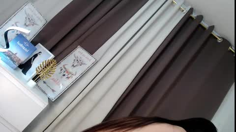 Snapshot of eves_candy chatting on January 26, 2025, 11:28 am Chloe mae online show from January 26, 2025, 11:28 am