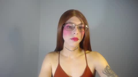 Snapshot of evi_kitty chatting on December 2, 2024, 11:29 pm Evi online show from December 2, 2024, 11:29 pm