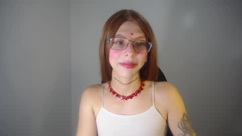 Snapshot of evi_kitty chatting on January 28, 2025, 10:23 pm Evi online show from January 28, 2025, 10:23 pm