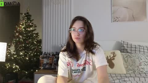 evi_woow online show from January 9, 2025, 11:34 pm