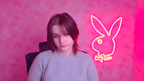 Evie online show from January 18, 2026, 6:39 am