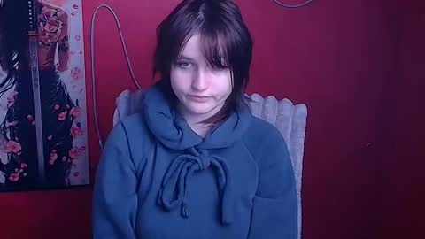 Evie online show from February 11, 2026, 12:21 pm