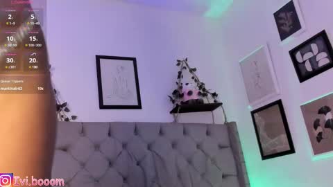 Snapshot of evieh1_ chatting on February 27, 2025, 5:45 am Ivi Alejandra  online show from February 27, 2025, 5:45 am