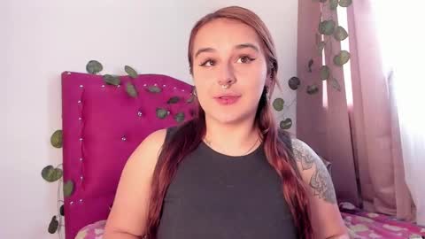 Snapshot of evy_orange1 chatting on December 4, 2024, 4:38 pm EVY online show from December 4, 2024, 4:38 pm