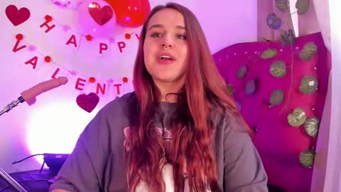 Snapshot of evy_orange1 chatting on January 31, 2025, 5:32 pm EVY online show from January 31, 2025, 5:32 pm