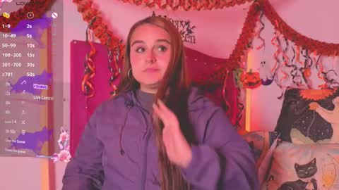 Snapshot of evy_orange1 chatting on November 2, 2025, 12:13 am EVY online show from November 2, 2025, 12:13 am