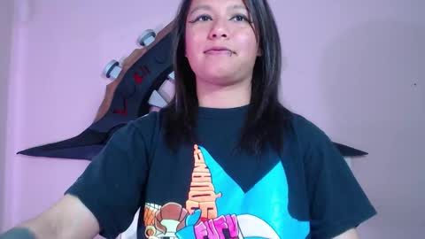 Im Evy online show from December 4, 2025, 4:05 pm