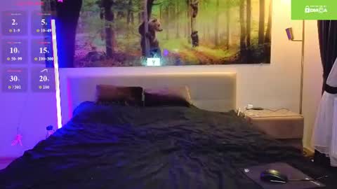 Snapshot of excited_kristi chatting on June 20, 2026, 2:25 am excited kristi online show from June 20, 2026, 2:25 am