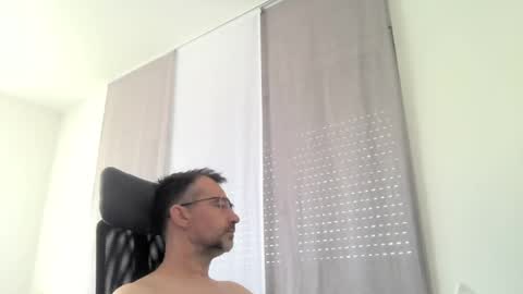 exhibit77 online show from July 10, 2026, 11:24 am