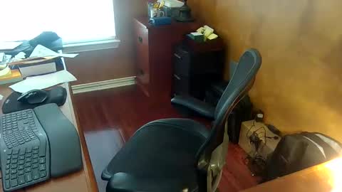 exhibitman69_ldb online show from June 2, 2026, 3:58 pm