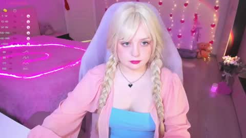 Snapshot of exhoneyangel chatting on February 26, 2025, 9:32 am  Amy  online show from February 26, 2025, 9:32 am