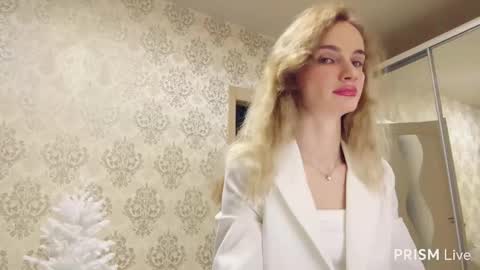 Snapshot of eximi chatting on February 7, 2026, 10:57 pm eximi online show from February 7, 2026, 10:57 pm