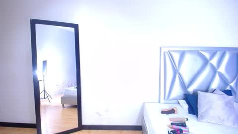 exotic_karmella online show from December 20, 2025, 9:00 pm