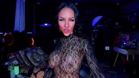 Snapshot of exoticalodia chatting on October 13, 2025, 10:54 pm exoticalodia online show from October 13, 2025, 10:54 pm