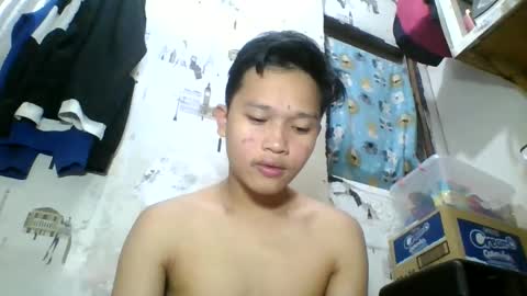 Snapshot of exotichugecock chatting on December 19, 2024, 10:45 am Jan online show from December 19, 2024, 10:45 am