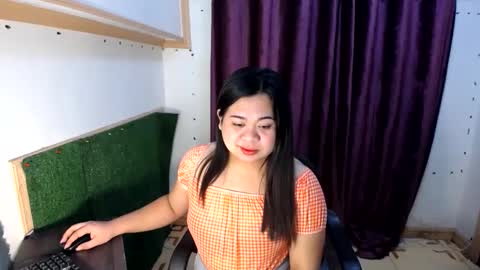 Snapshot of exoticpinayx chatting on December 19, 2024, 5:50 pm SHANTAL MARIE online show from December 19, 2024, 5:50 pm