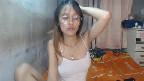 Snapshot of expenseve_kendy chatting on March 6, 2026, 5:53 pm veronica online show from March 6, 2026, 5:53 pm