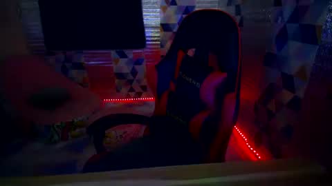 expensive_ruby online show from May 23, 2026, 5:06 pm