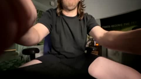 Explosivee andyy online show from February 17, 2026, 2:35 pm