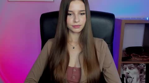 Maya online show from November 7, 2025, 7:30 am