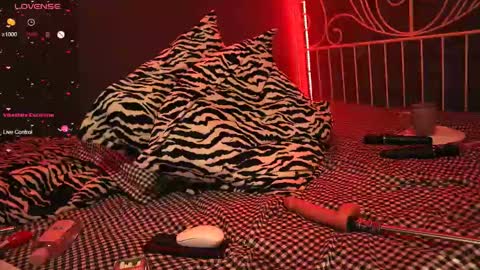 extra_topping online show from February 23, 2025, 6:45 pm