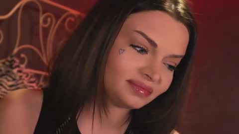 extra_topping online show from March 12, 2025, 4:02 pm