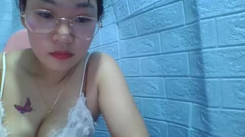 Snapshot of eyewet chatting on April 11, 2026, 8:29 am Eye online show from April 11, 2026, 8:29 am