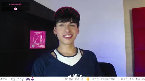 Snapshot of ezra_storm chatting on September 27, 2025, 5:18 pm Juan online show from September 27, 2025, 5:18 pm
