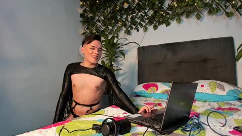  Stiven Baby   online show from January 18, 2026, 7:56 am