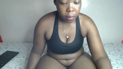 Snapshot of fabbie01 chatting on April 26, 2026, 2:31 am Miss Fabby online show from April 26, 2026, 2:31 am
