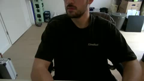 Call me bitch online show from November 19, 2025, 12:05 pm