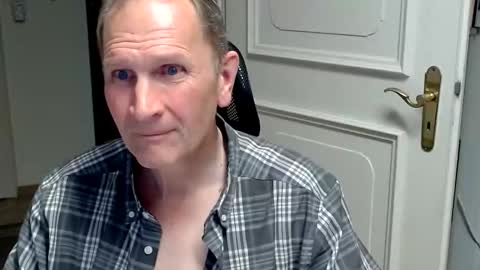 Fabian online show from May 29, 2026, 7:56 pm