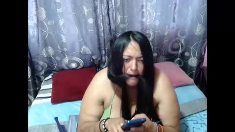 fabritziapiel online show from May 13, 2026, 5:32 pm