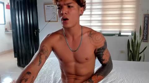 Snapshot of fabrizio_amery chatting on December 23, 2024, 9:29 pm -  A N D E R online show from December 23, 2024, 9:29 pm