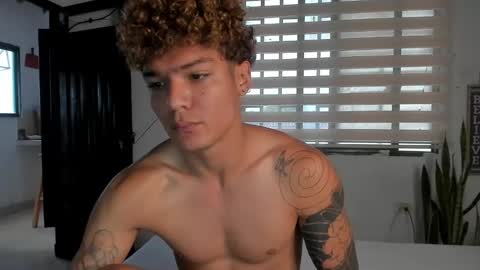 Snapshot of fabrizio_amery chatting on December 24, 2024, 11:28 am -  A N D E R online show from December 24, 2024, 11:28 am