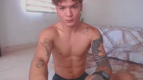 Snapshot of fabrizio_amery chatting on January 14, 2025, 5:23 pm -  A N D E R online show from January 14, 2025, 5:23 pm