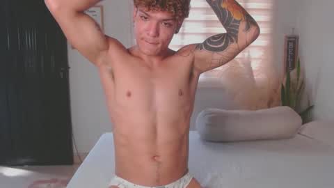 Snapshot of fabrizio_amery chatting on January 19, 2025, 8:41 pm -  A N D E R online show from January 19, 2025, 8:41 pm