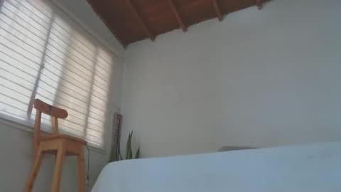 Snapshot of fabrizio_amery chatting on March 3, 2025, 5:39 pm -  A N D E R online show from March 3, 2025, 5:39 pm