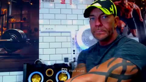 fabxxxl online show from December 31, 2024, 1:30 pm